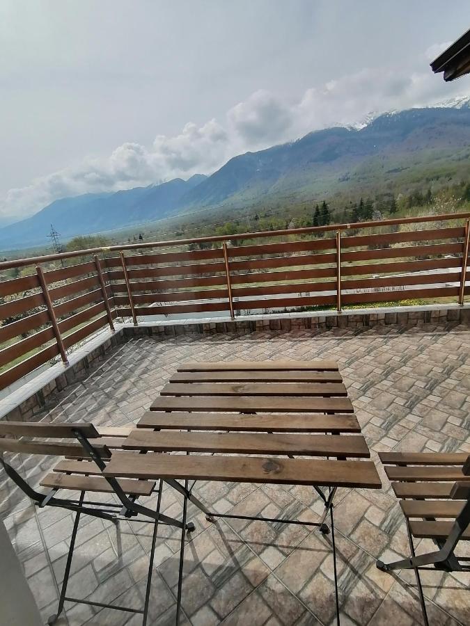 Къща За Гости Радост Guest House Radost Razlog Exteriör bild