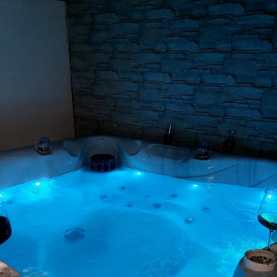Къща За Гости Радост Guest House Radost Razlog Exteriör bild